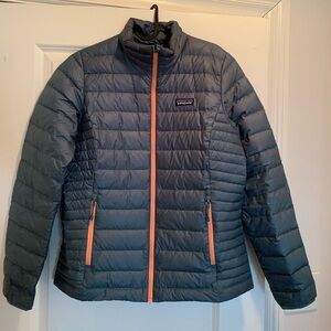 Women’s Patagonia Down Puffer Jacket - Size Medium